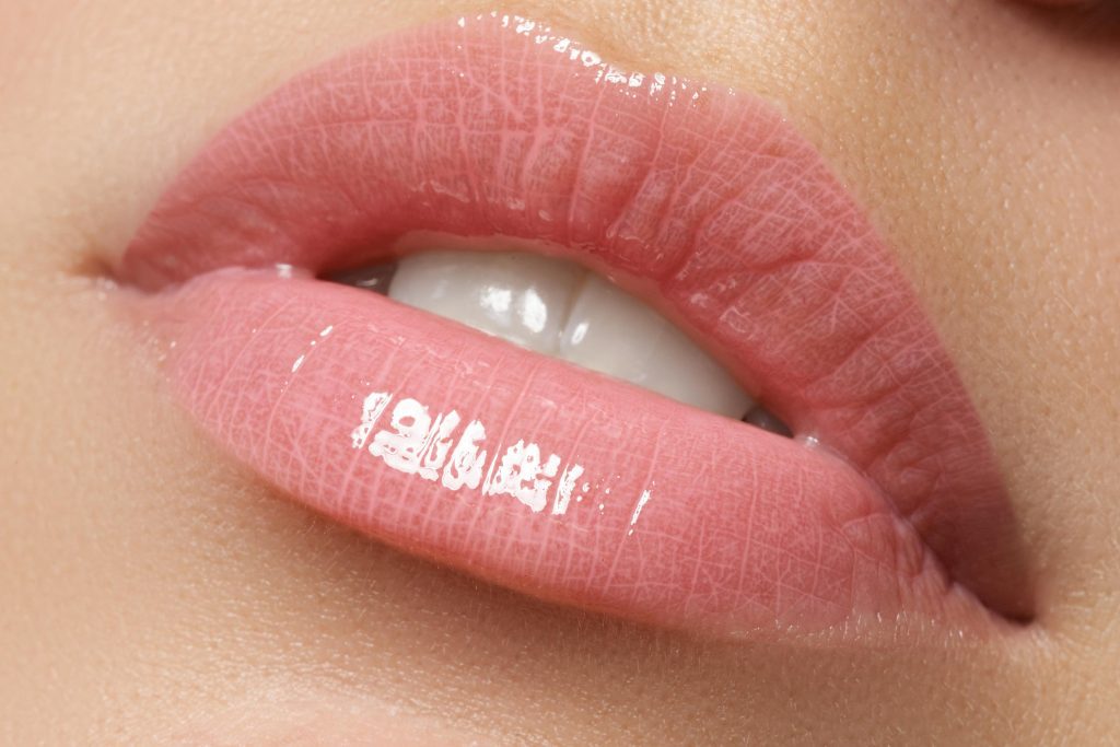 R&R Spa Beauty Lip Filler Treatment